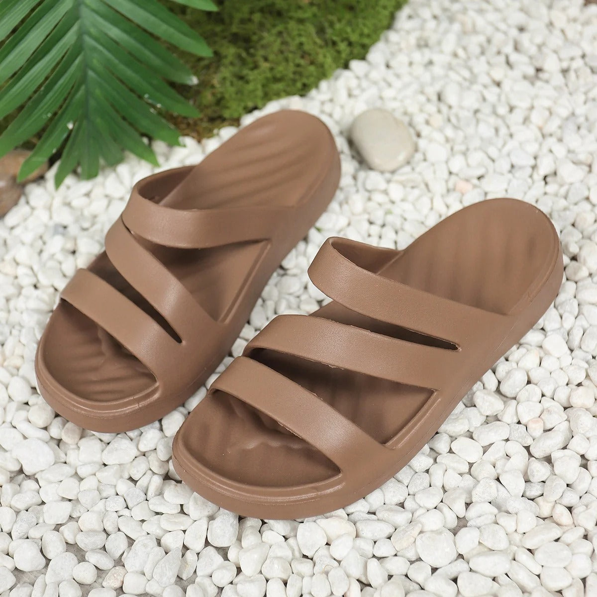 COZYLURE Strappy Loop Sandals™